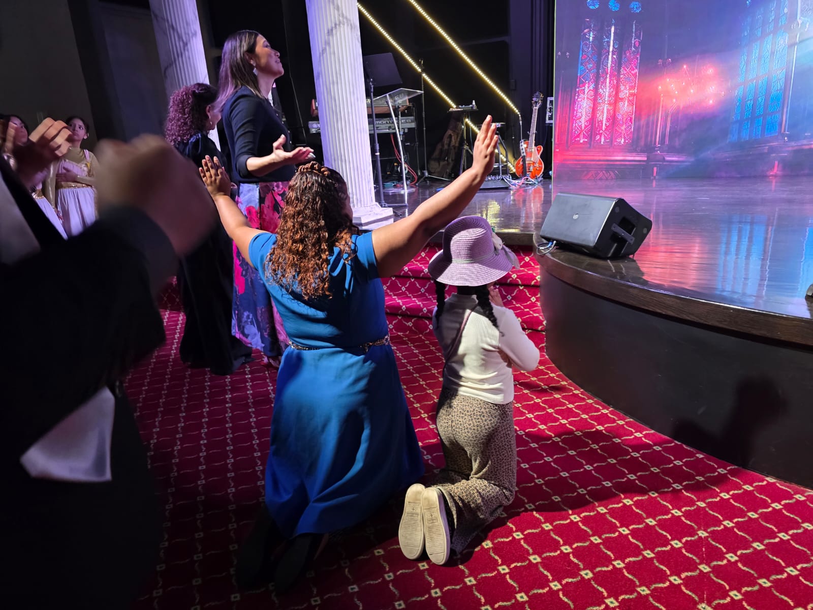 Freeport Bible Center: Aniversario 39